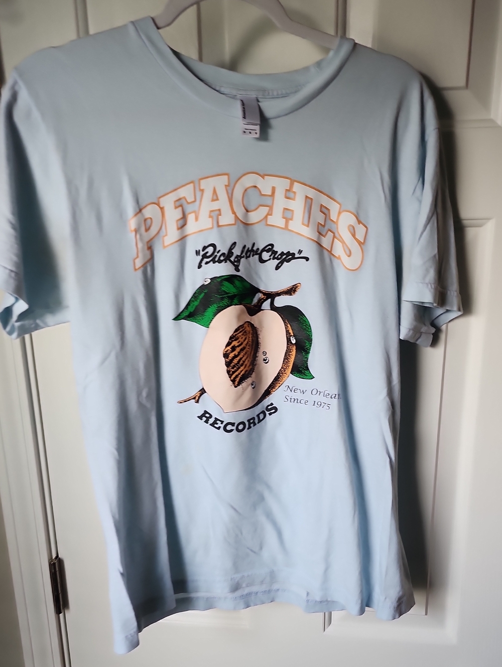Peaches Record Shop New Oreans Graphic Tee (M/L)
